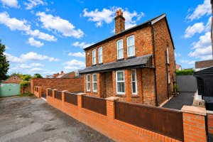 Cambridge Drive, Crosby, Liverpool